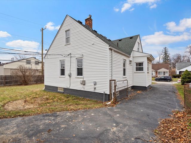 11447 Columbia Street, Redford, MI 48239