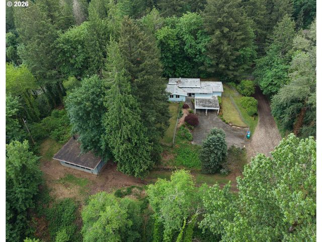 3535 Sw BUDDINGTON St, Portland, OR 97219