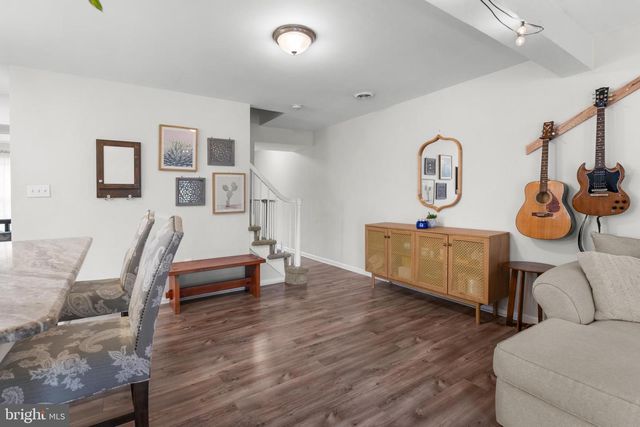 128 E GREEN VALLEY CIR, Newark, DE 19711