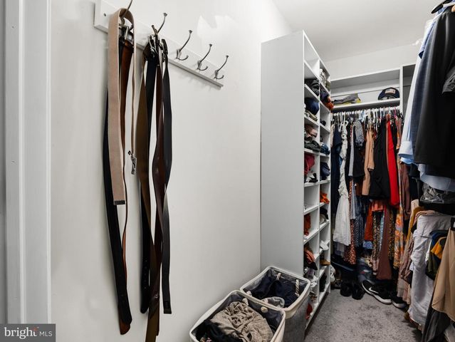 128 E GREEN VALLEY CIR, Newark, DE 19711