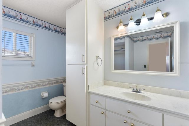 11223 SW 64TH COURT, Ocala, FL 34476