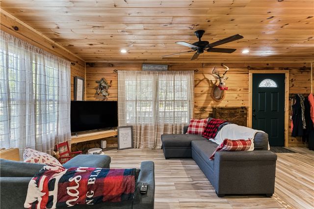 115 Brinson Lane, Brunswick, GA 31525