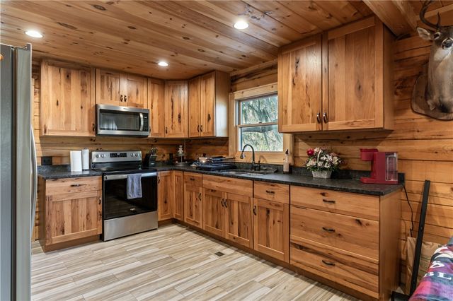 115 Brinson Lane, Brunswick, GA 31525