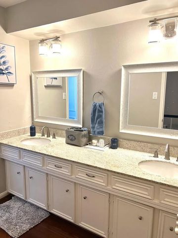 707 Montclair Boulevard, Sugar Land, TX 77478