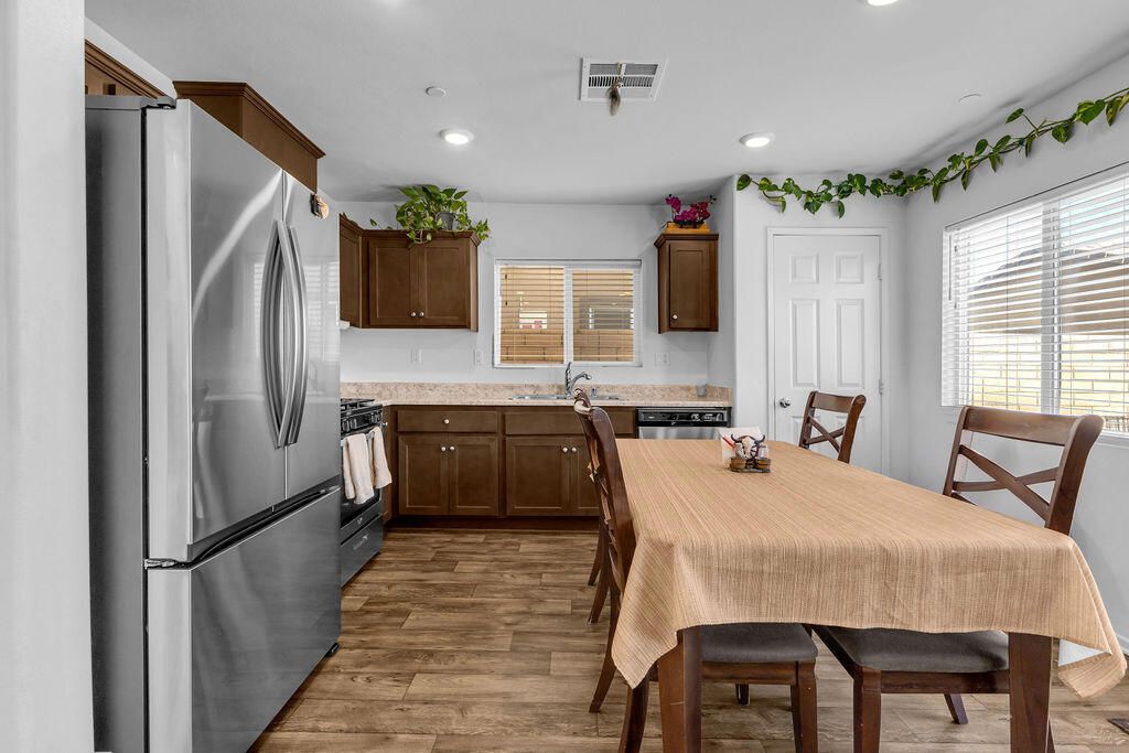 Image 13 of property listing at 67371 Rio Rosalia Road, Cathedral City, CA 92234