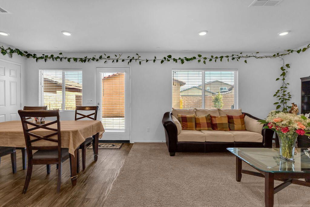 Image 9 of property listing at 67371 Rio Rosalia Road, Cathedral City, CA 92234