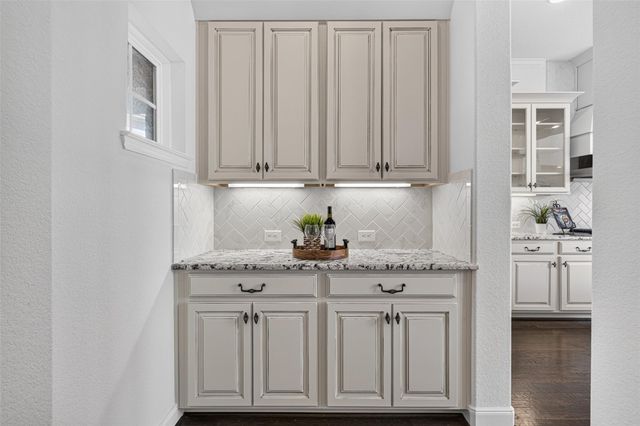 6507 Hidden Ridge Court, Sugar Land, TX 77479