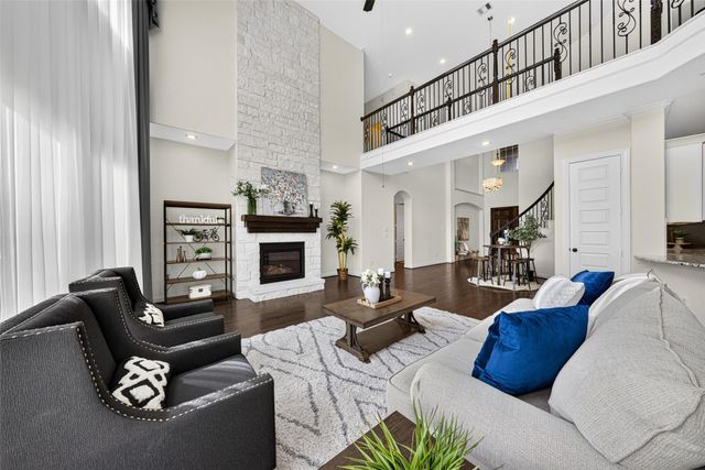 6507 Hidden Ridge Court, Sugar Land, TX 77479