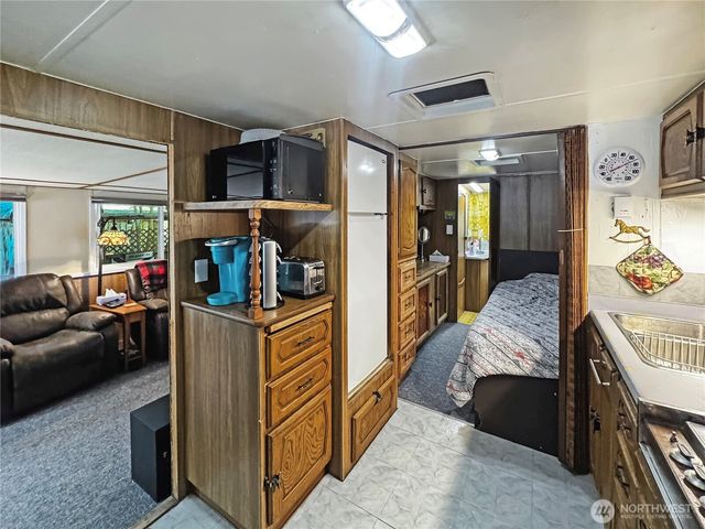 92 1 Goldrush Road, Deming, WA 98244