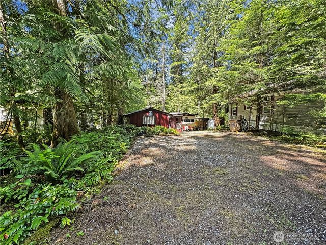 92 1 Goldrush Road, Deming, WA 98244