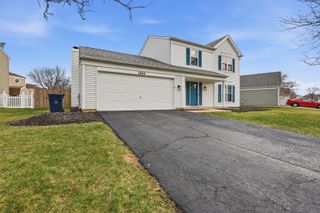 1880 Gleneagle Circle, Elgin, IL 60123