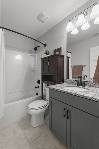 614 Parkvue Place Dr, Nashville, TN 37221