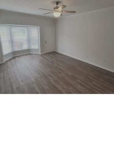 301 Hickory Pl, Nashville, TN 37214