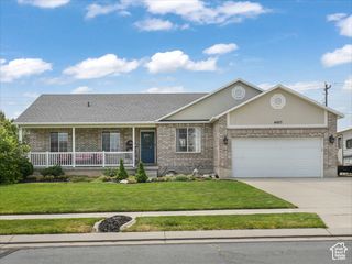 4627 W AIRE DR, West Jordan, UT 84088
