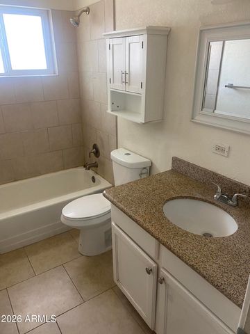 6611 E 1ST Street, Scottsdale, AZ 85251
