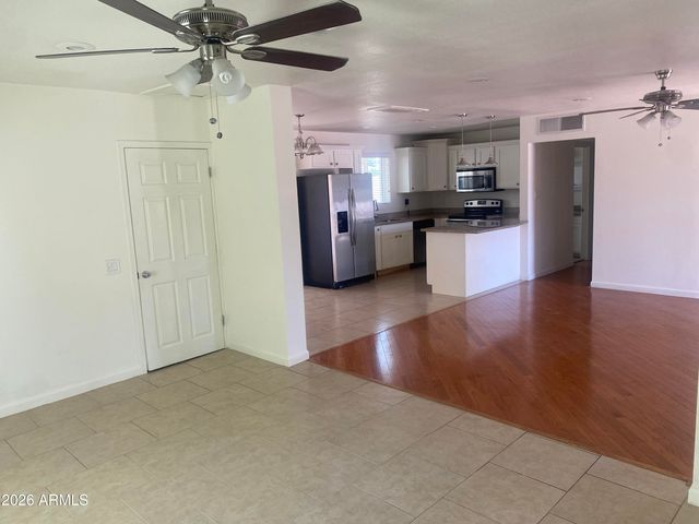 6611 E 1ST Street, Scottsdale, AZ 85251