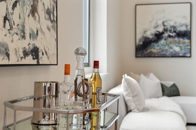 150 Appleton St 2-C, Boston, MA 02116