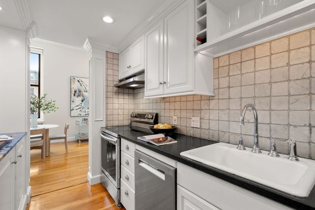 150 Appleton St 2-C, Boston, MA 02116