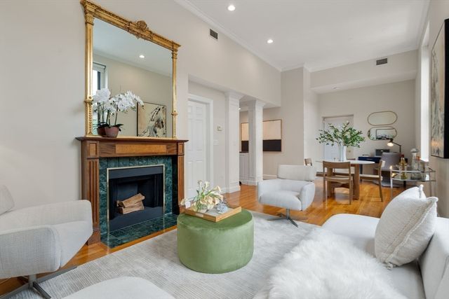 150 Appleton St 2-C, Boston, MA 02116