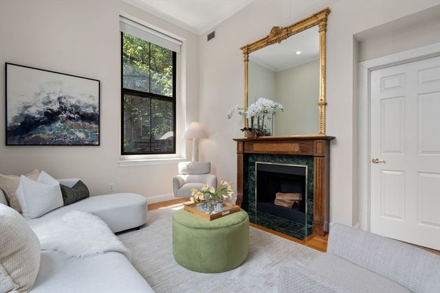 150 Appleton St 2-C, Boston, MA 02116