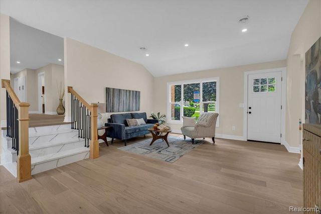 27853 Johnson Road, Grosse Ile, MI 48138