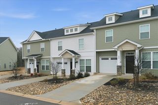 427 Bee Cove Way, Pendleton, SC 29670