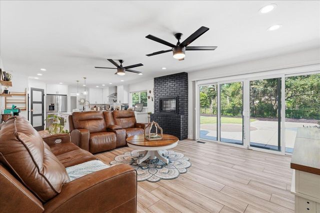 4849 Alexon Way, Carmichael, CA 95608