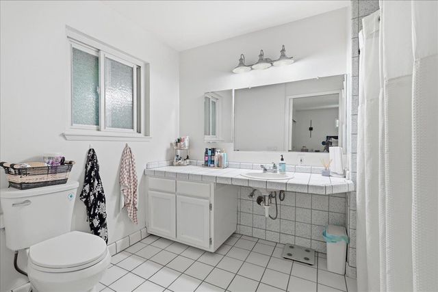 4849 Alexon Way, Carmichael, CA 95608