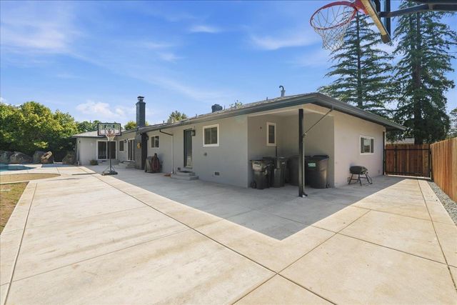 4849 Alexon Way, Carmichael, CA 95608