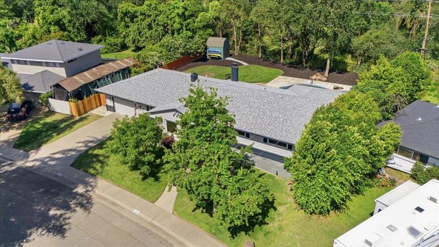 4849 Alexon Way, Carmichael, CA 95608