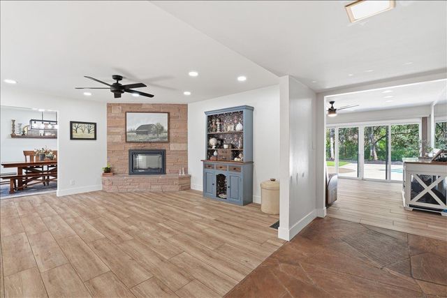 4849 Alexon Way, Carmichael, CA 95608