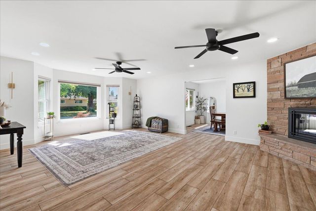 4849 Alexon Way, Carmichael, CA 95608