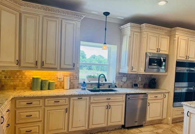 1220 Hinchliffe, Mexia, TX 76667