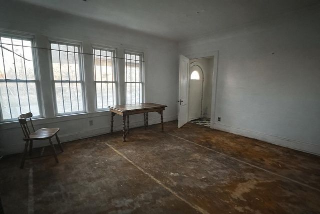 9539 Beechwood St Street, Detroit, MI 48204