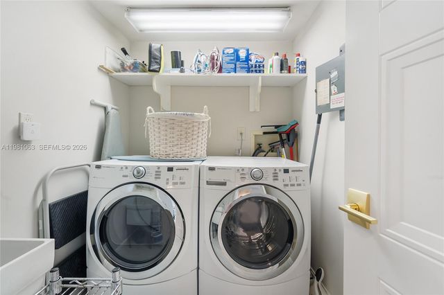 19670 Beach Rd A404, Tequesta, FL 33469