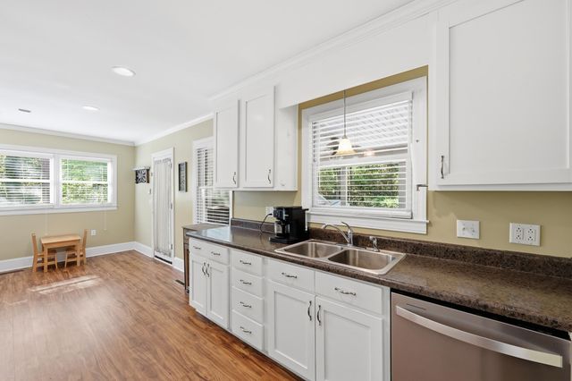 521 Center Street, Walterboro, SC 29488