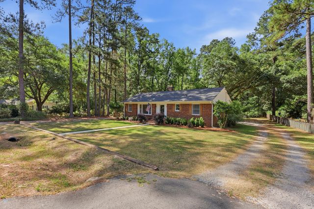 521 Center Street, Walterboro, SC 29488