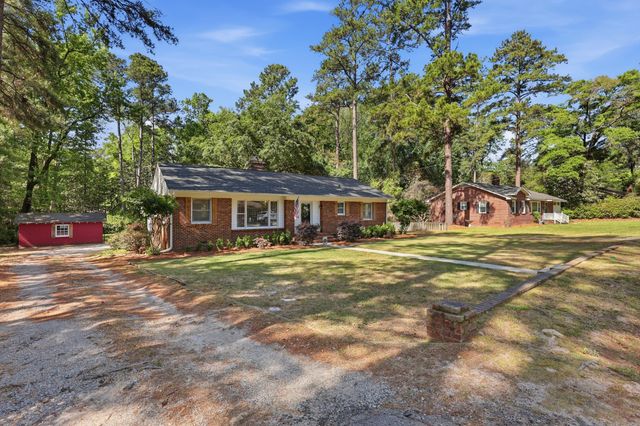 521 Center Street, Walterboro, SC 29488