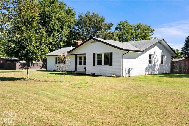 1297 N County Road 475 E, Avon, IN 46123