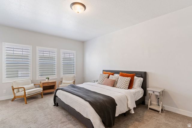 2109 W 200 N, Kaysville, UT 84037