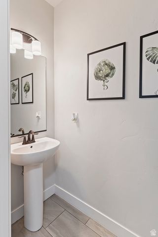 2109 W 200 N, Kaysville, UT 84037