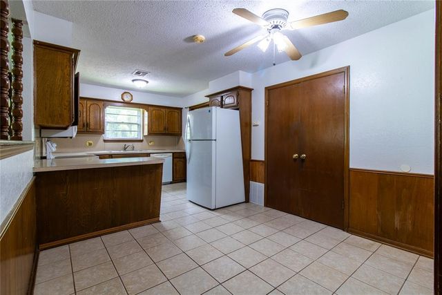 1425 N Indian Meridian Road, Choctaw, OK 73020