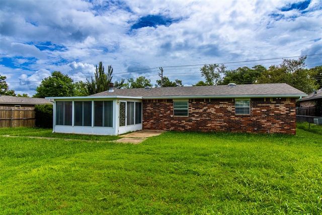 1425 N Indian Meridian Road, Choctaw, OK 73020