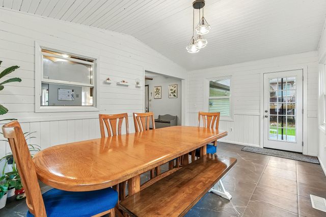 5824 N 213th Street N, Forest Lake, MN 55025