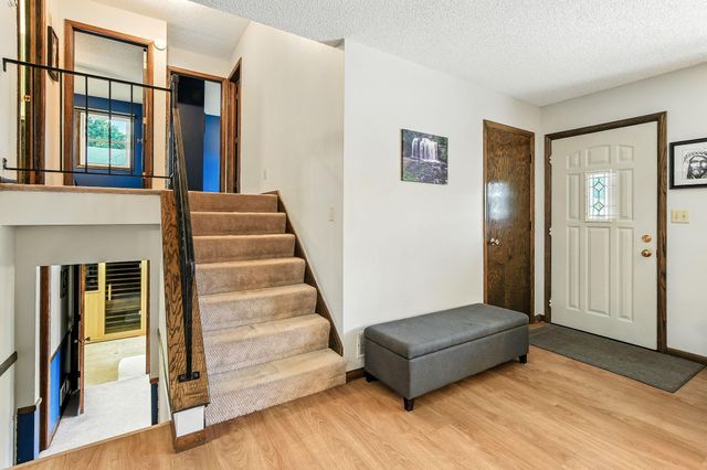 5824 N 213th Street N, Forest Lake, MN 55025