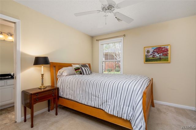 2270 Cross Creek, Tuscaloosa, AL 35404