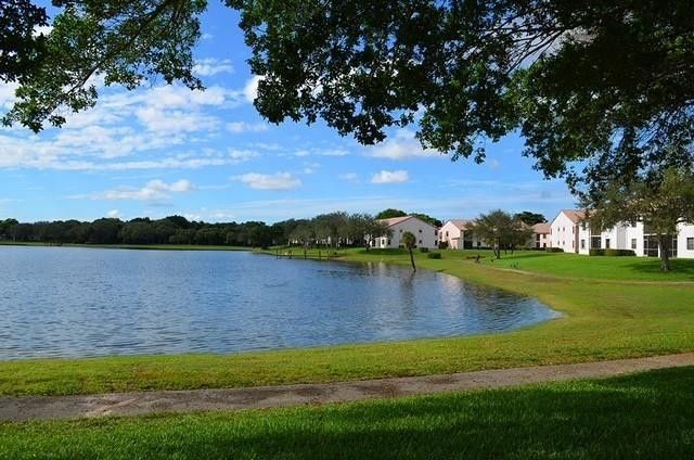 301 OLIVEWOOD Place O125, Boca Raton, FL 33431