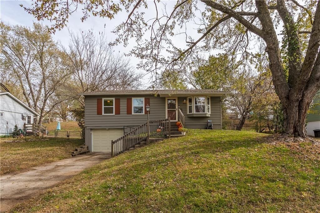 2803 N 109 Street, Kansas City, KS 66109