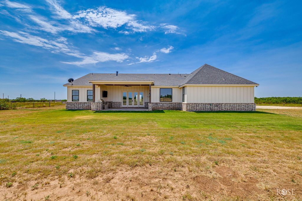 Image 29 of property listing at 9994 Holland Road, Miles, TX 76861