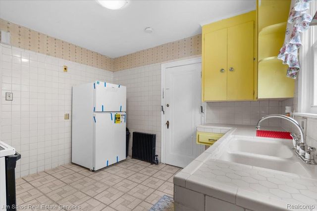 4377 Kensington Avenue, Detroit, MI 48224